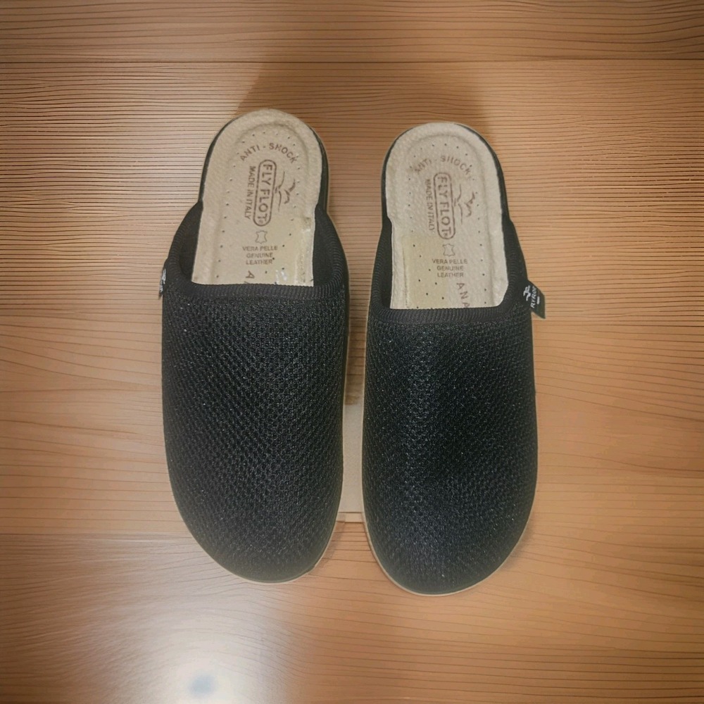 Fly Flot Black Mesh Slide On Shoes Clogs Size 38 US 7.5 EUC Sandals